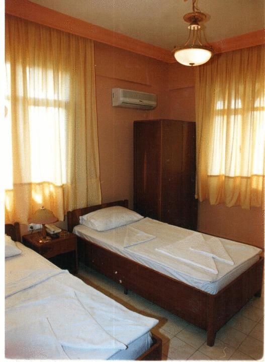 Holiday World Hotel Alanya Room photo